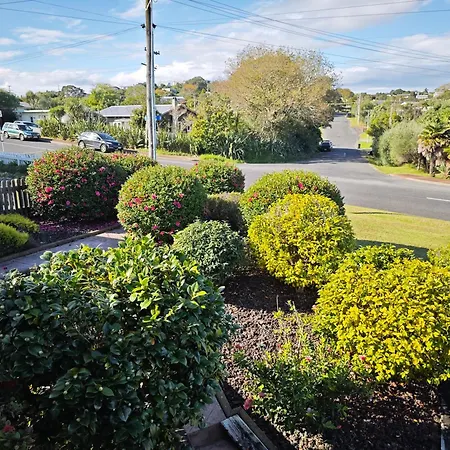 Oneroa Tui Garden, Waiheke Villa Exterior photo